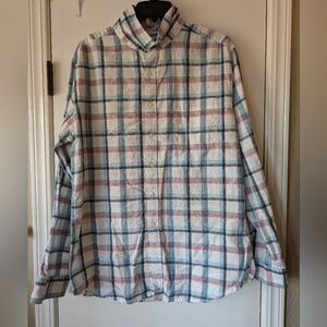 GAP slim fit long sleeve button-up shirt